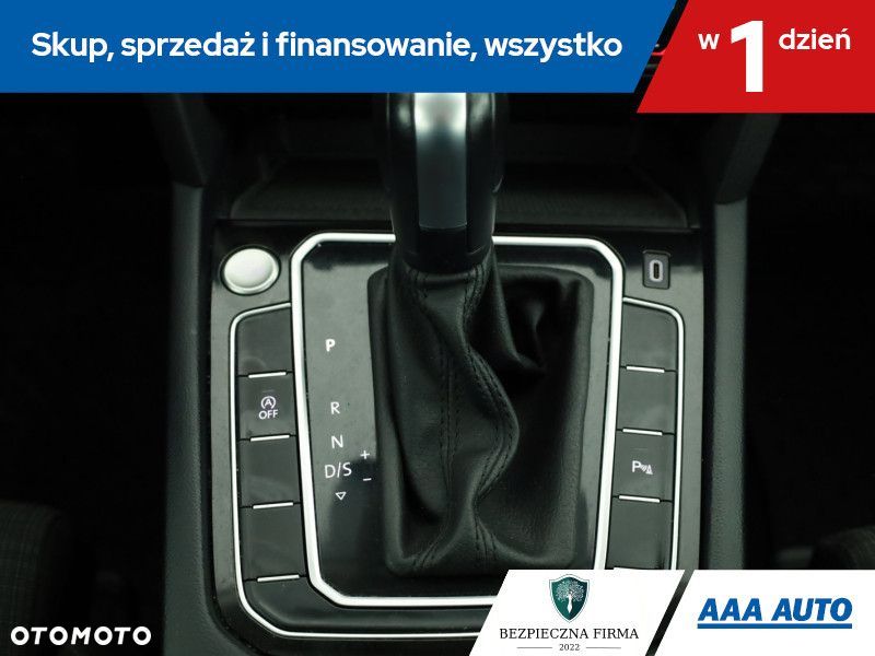 Volkswagen Passat Variant - 18