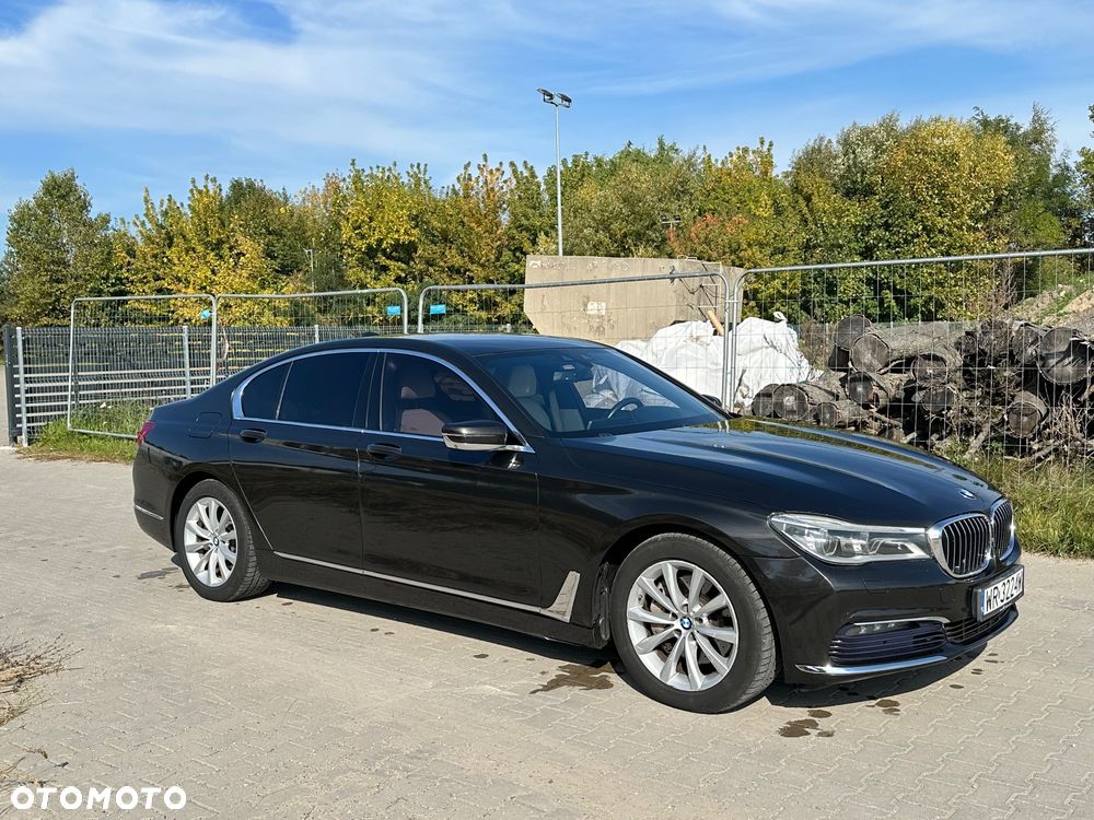 BMW Seria 7 740d xDrive - 3