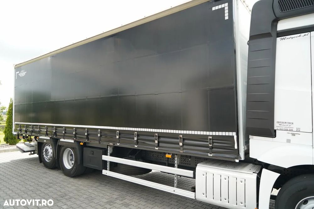Mercedes-Benz ACTROS 2545 / CORTINĂ  8,8 m / DHOLLANDIA LIFT - 2.000 KG / PODEA REZISTENTĂ / PUNȚ DE DIRECȚIE / EURO 6 - 14