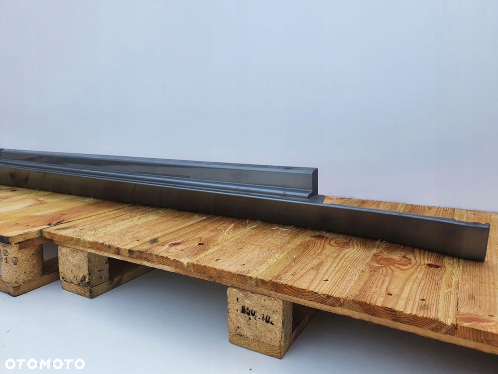 BMW F01 LISTWA PROGOWA PRAWA próg prawy 7207158 - 7