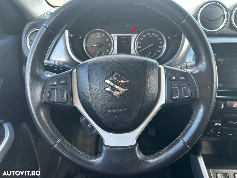 Suzuki Vitara 1.6 4X4 Spirit - 35