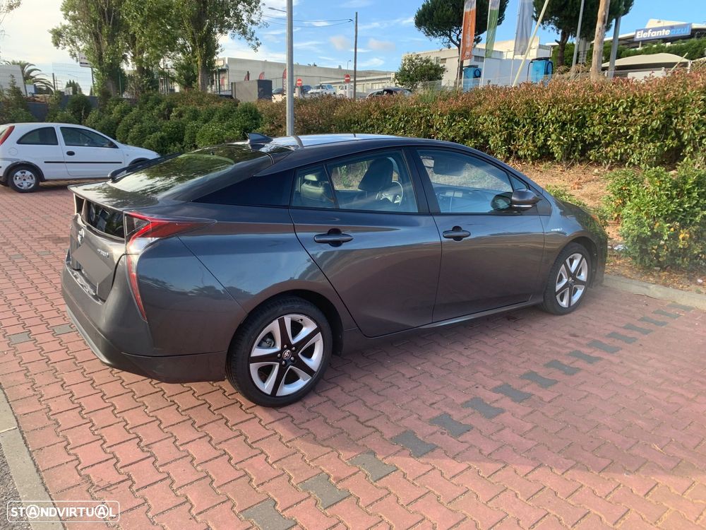 Toyota Prius 1.8 Luxury Pele - 2