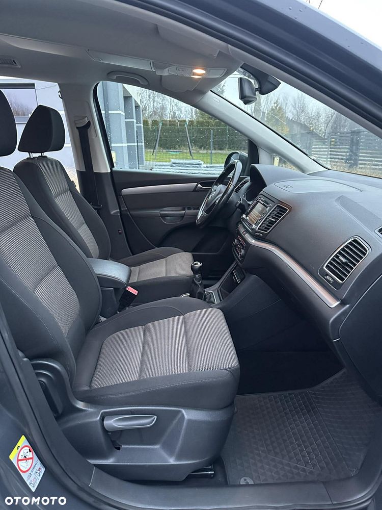 Volkswagen Sharan 2.0 TDI BlueMotion Technology Comfortline - 36