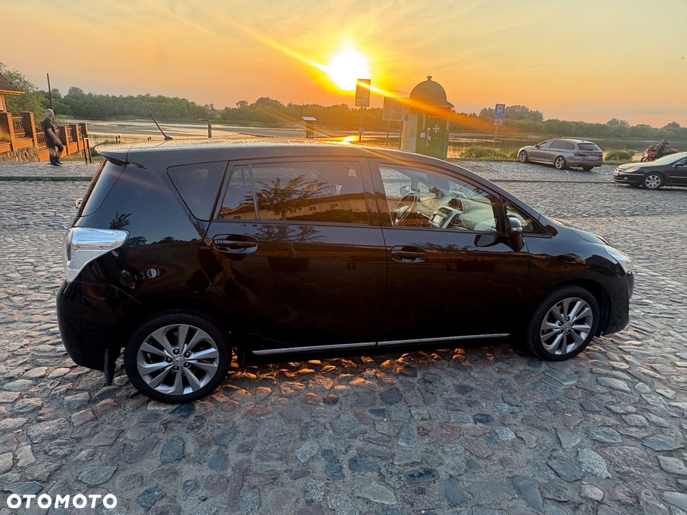 Toyota Verso - 4