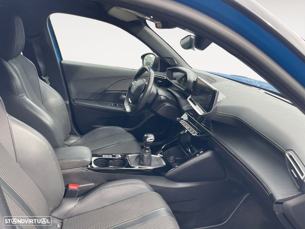Peugeot 2008 1.2 PureTech GT - 15