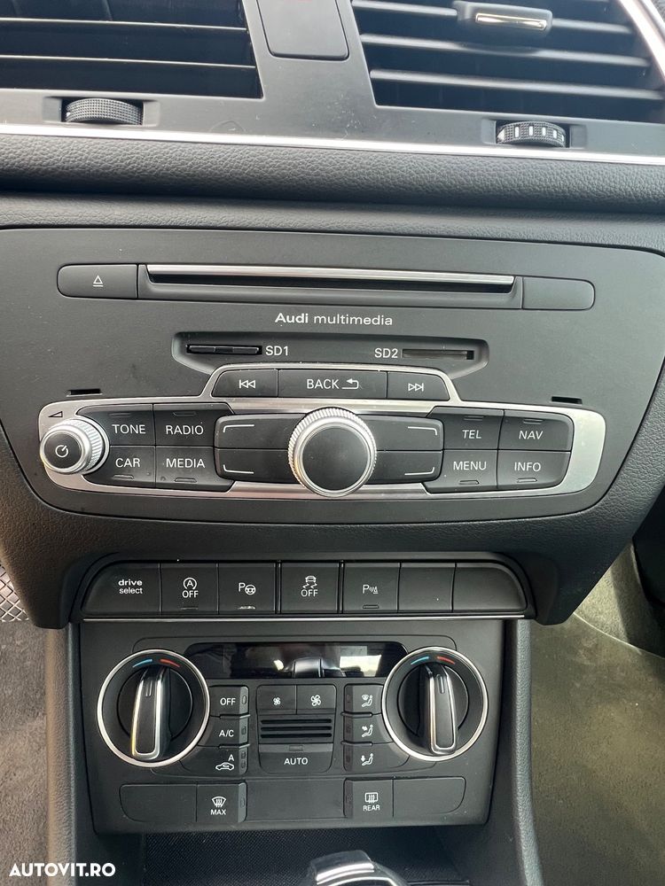 Audi Q3 2.0 TDI Quattro Stronic - 9