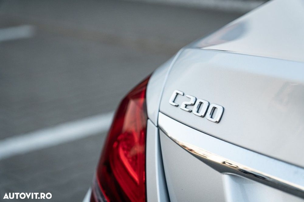 Mercedes-Benz C 200 4Matic 9G-TRONIC - 11
