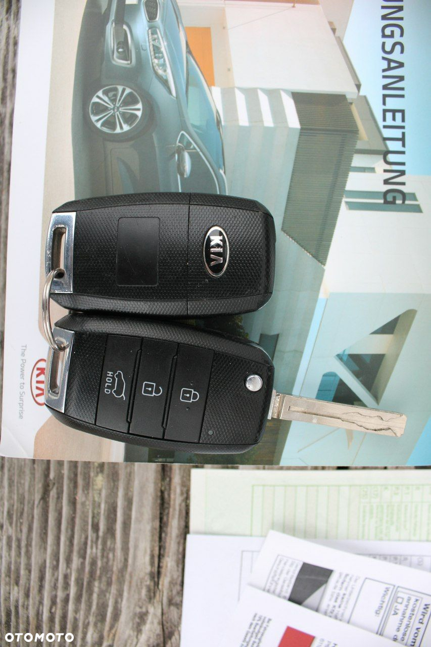Kia Ceed - 29