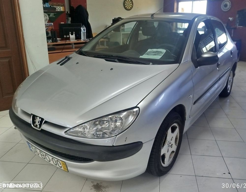 Peugeot 206 1.4 XT - 1