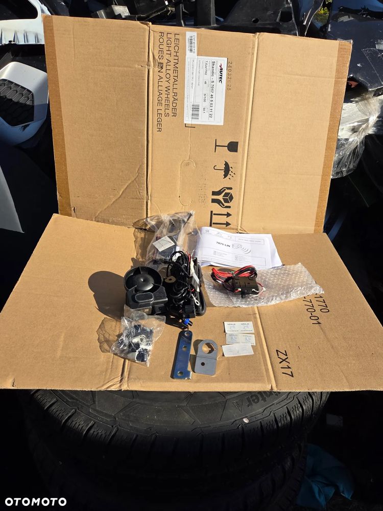 System alarmowy Alarm Citroen Peugeot Opel DS 1649615780 7875LIN Alarm antywłamaniowy z modułem antypodnośnym - 2