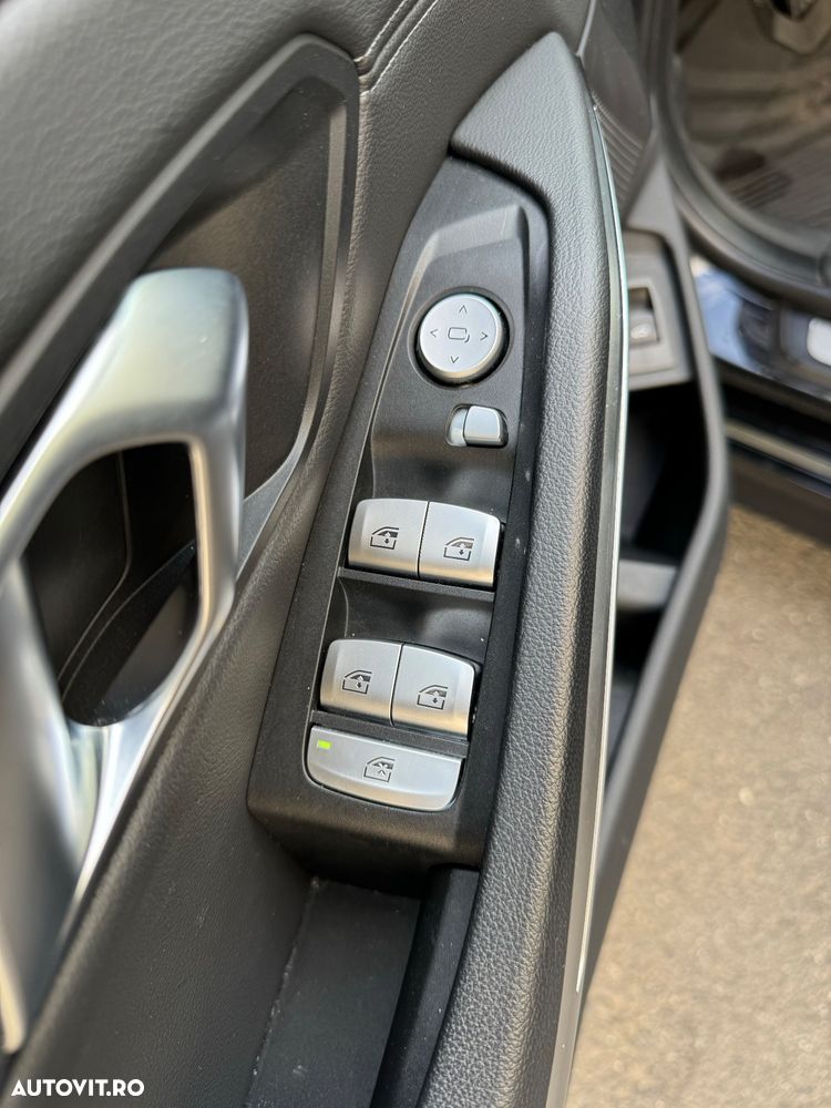 BMW Seria 3 320d xDrive Aut. - 14