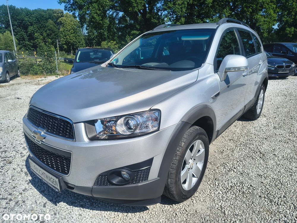 Chevrolet Captiva 2.4 2WD Travel Edition - 2
