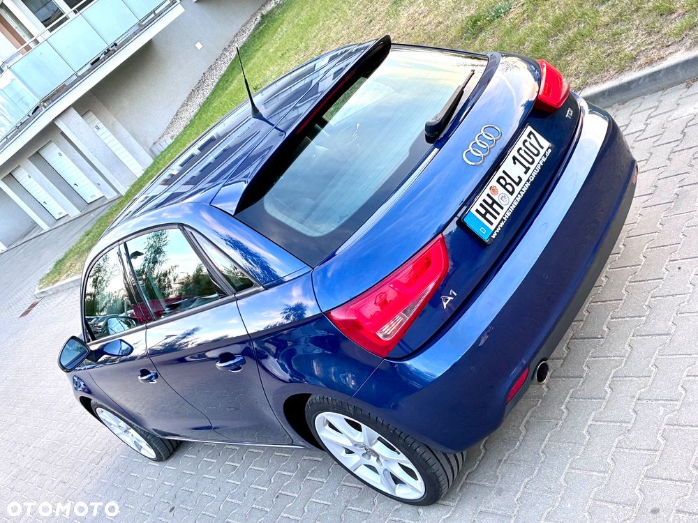 Audi A1 Sportback 1.6 TDI Attraction - 15