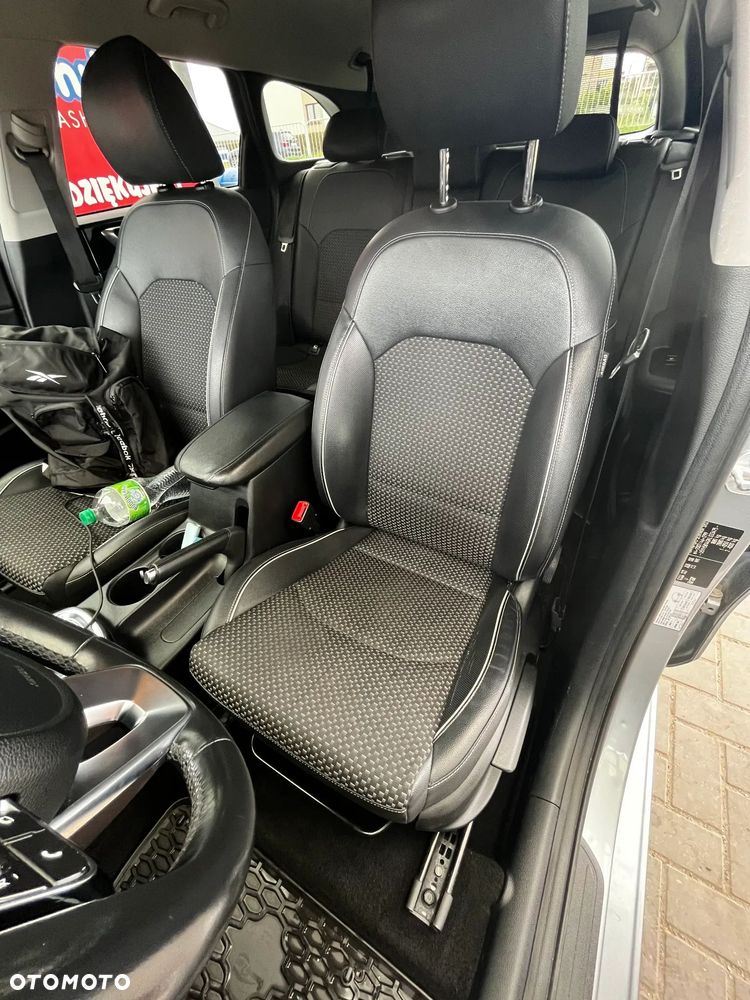 Kia Ceed 1.4 T-GDI L Business Line DCT - 11