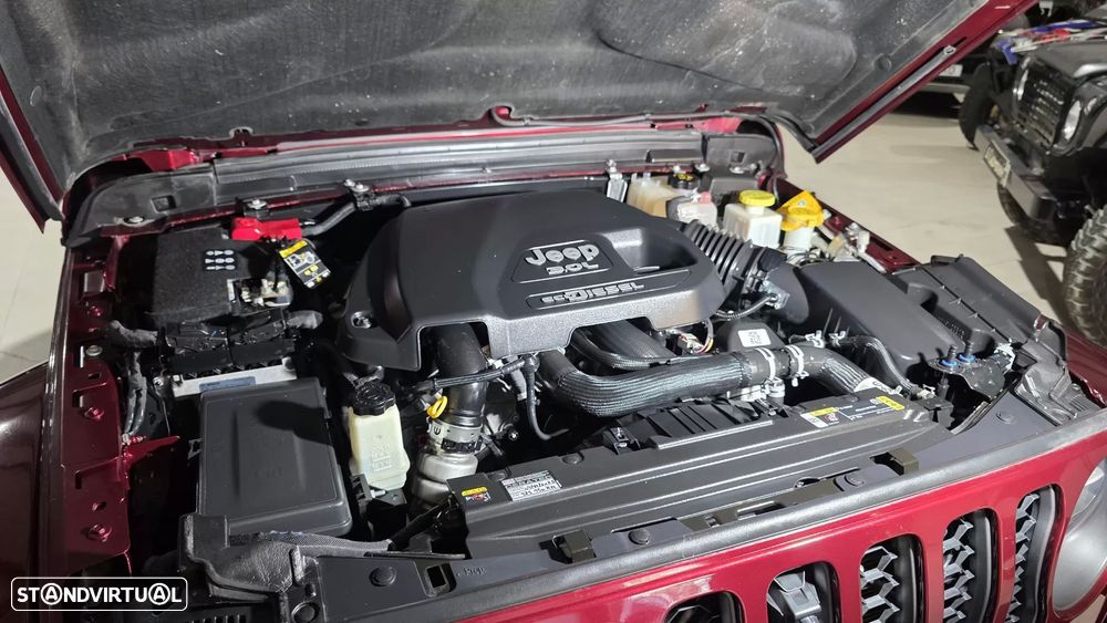 Jeep Gladiator 3.0V6 MultiJet AWD Auto Overland - 14