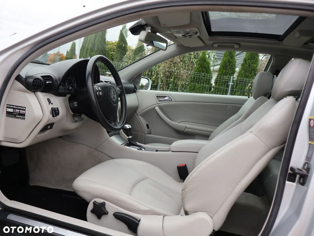 Mercedes-Benz Klasa C 160 Kompressor Sportcoupe Automatik - 22