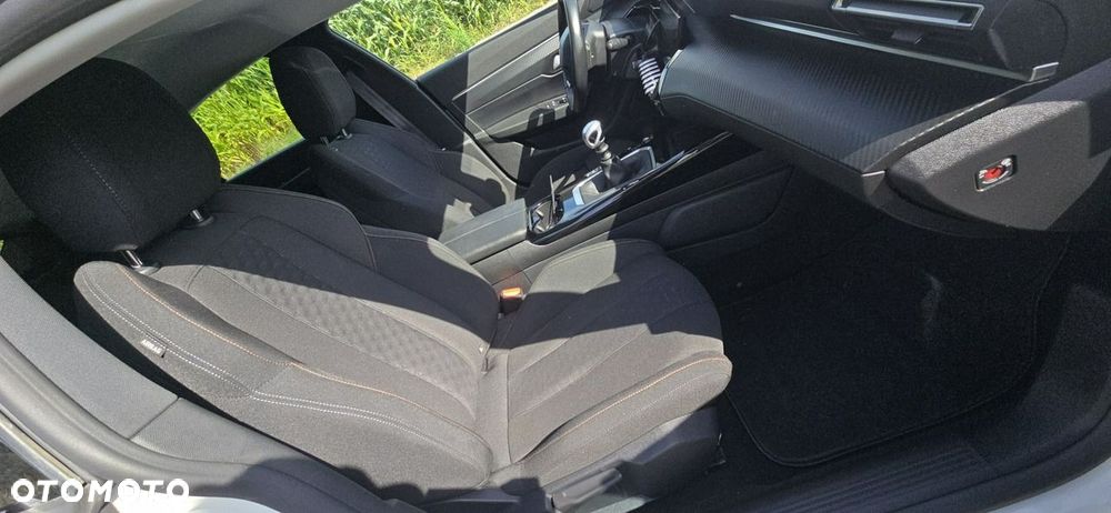 Peugeot 508 - 8