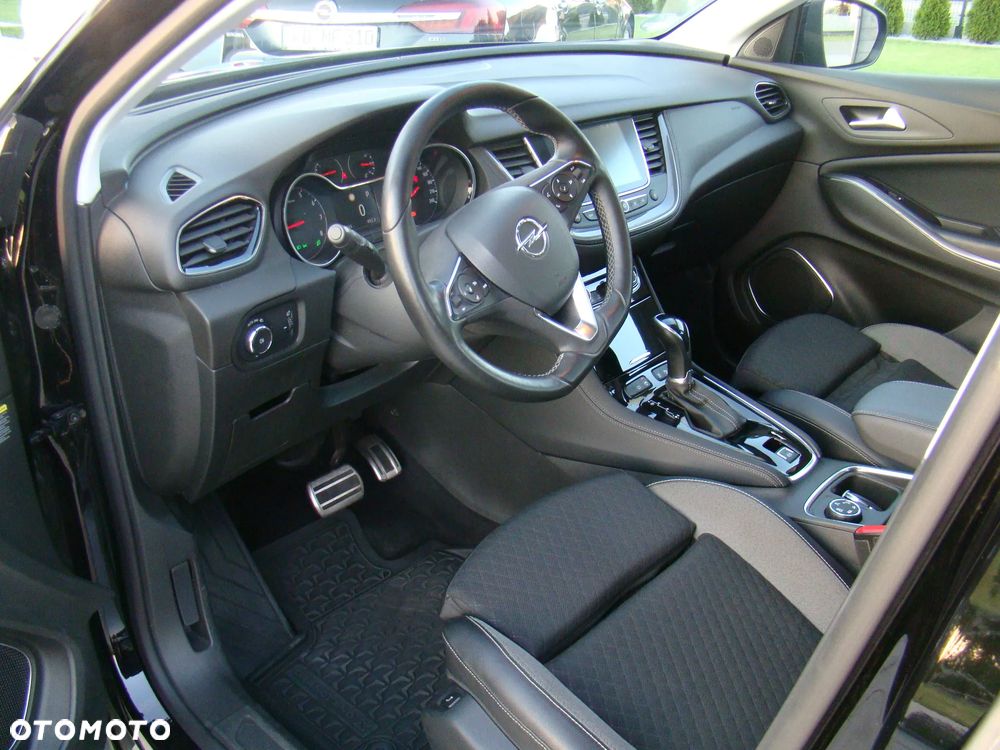Opel Grandland X - 19
