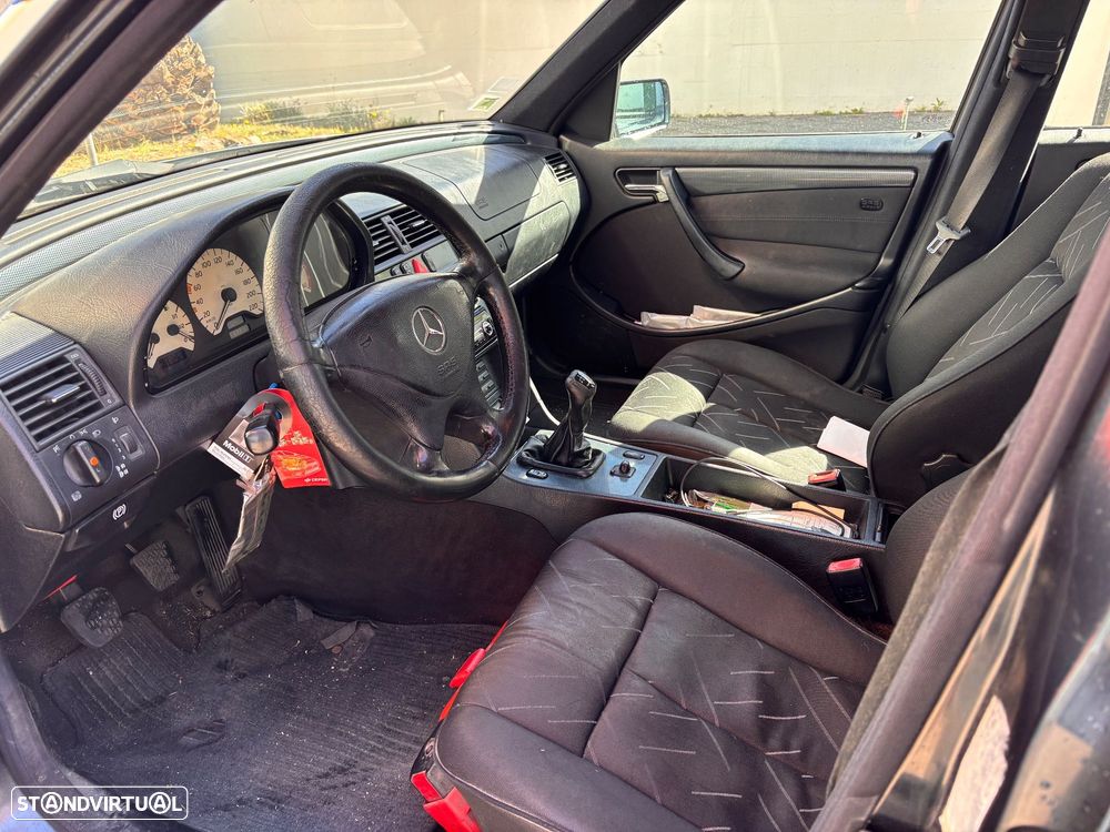 Mercedes-Benz C 220 CDI Sport - 15