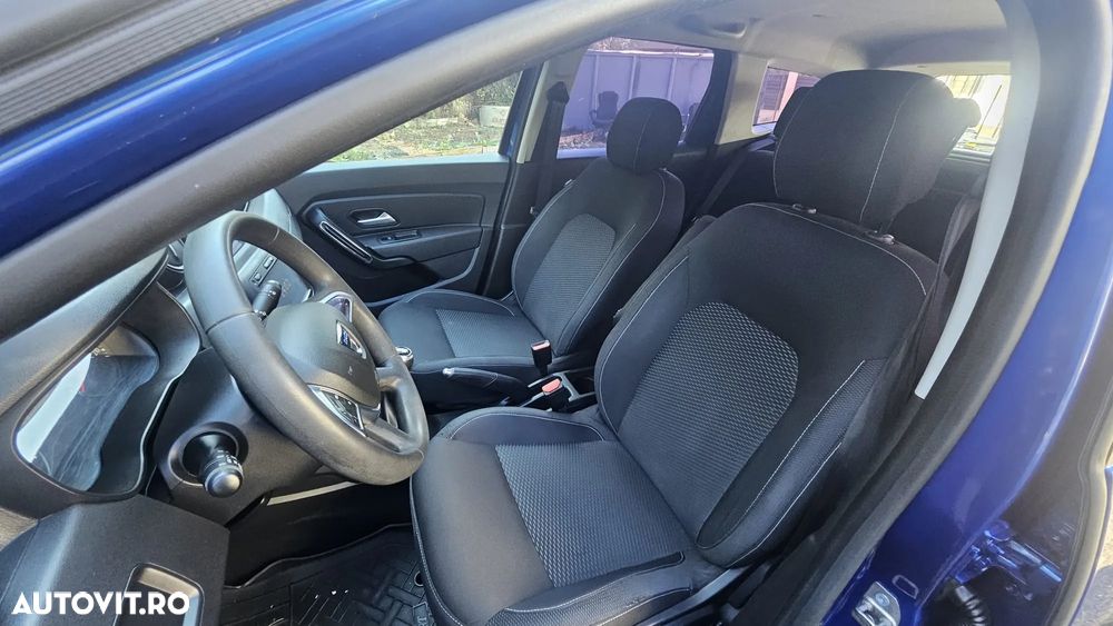 Dacia Duster 1.5 Blue dCi 4WD Comfort - 10