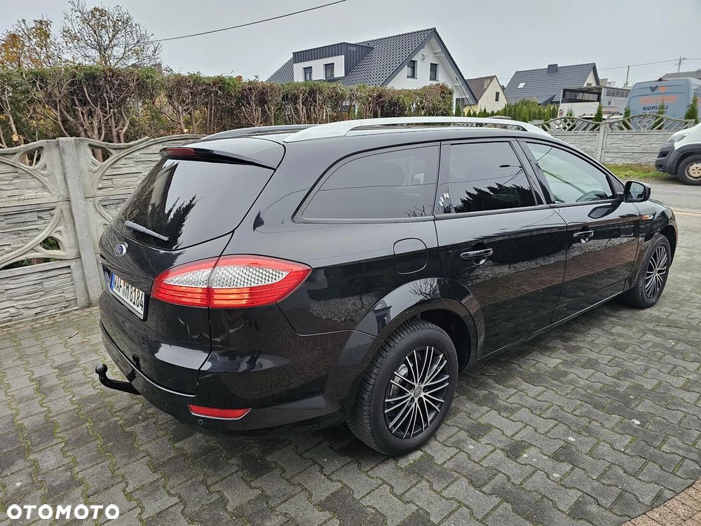 Ford Mondeo SW 2.0 Titanium - 2