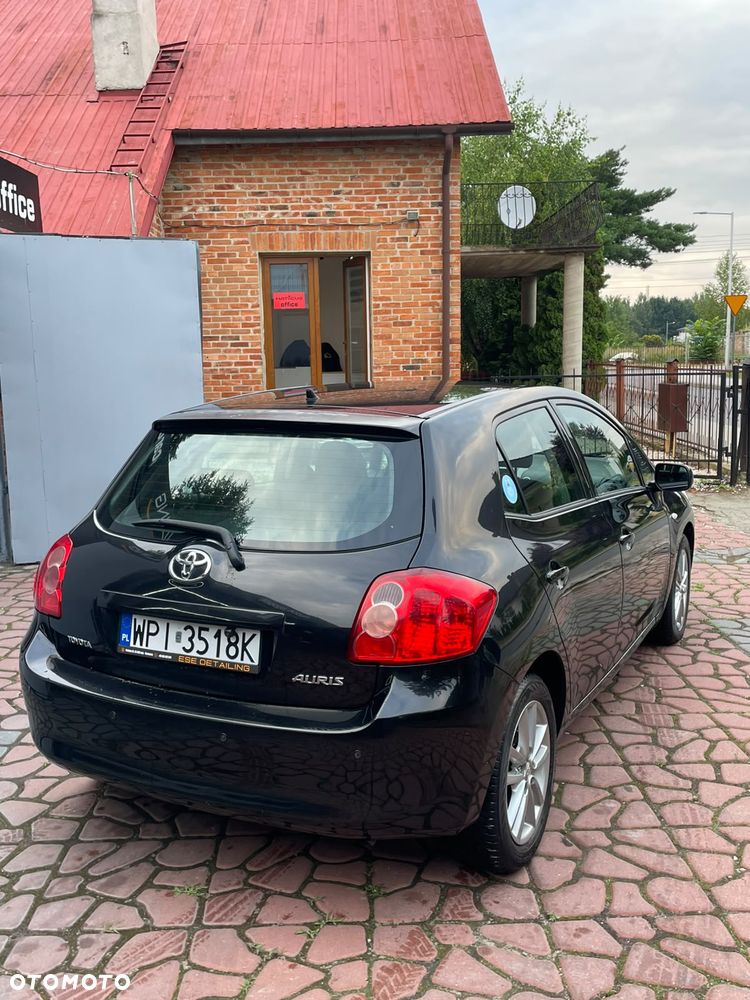 Toyota Auris 1.4 VVT-i - 7