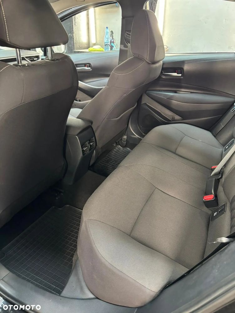 Toyota Corolla 1.6 Comfort - 13