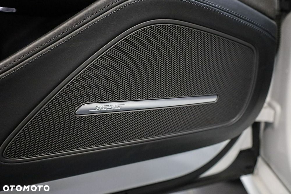 Audi S8 - 33