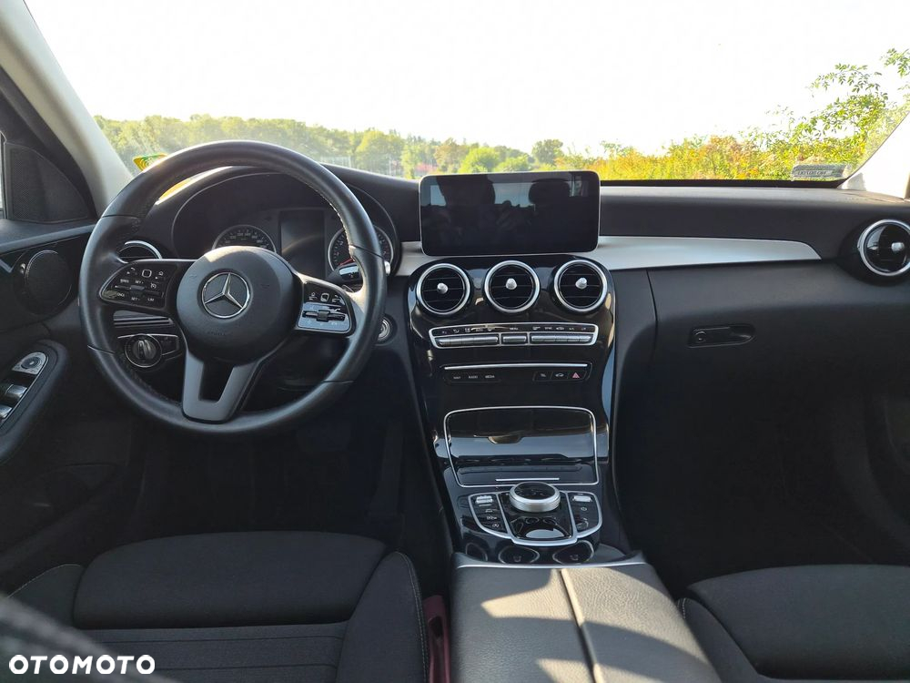 Mercedes-Benz Klasa C 160 Business Edition 9G-TRONIC - 8