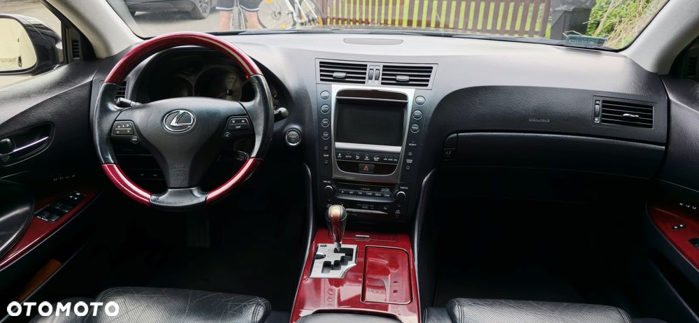 Lexus GS 450h Prestige + - 17
