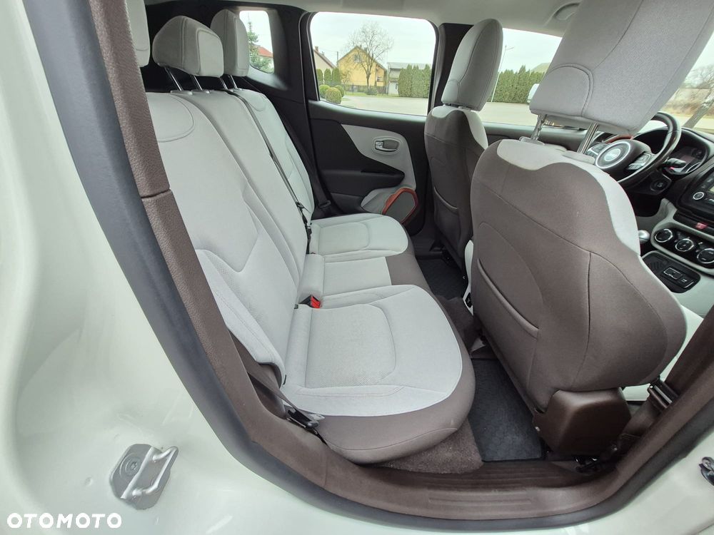 Jeep Renegade 1.4 MultiAir Longitude FWD S&S - 24