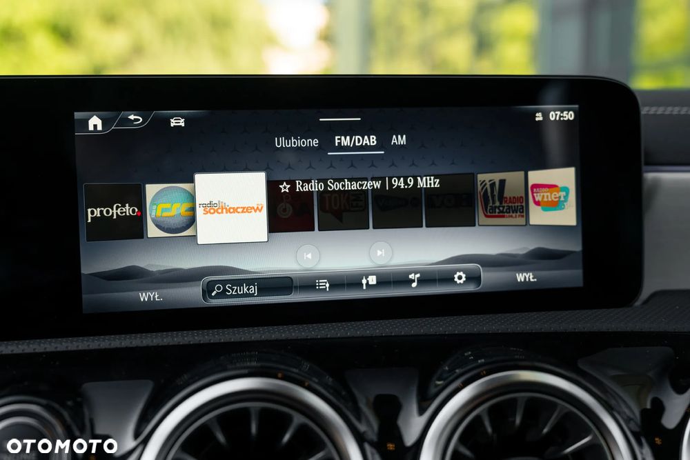 Mercedes-Benz CLA 220 AMG Line 7G-DCT - 11