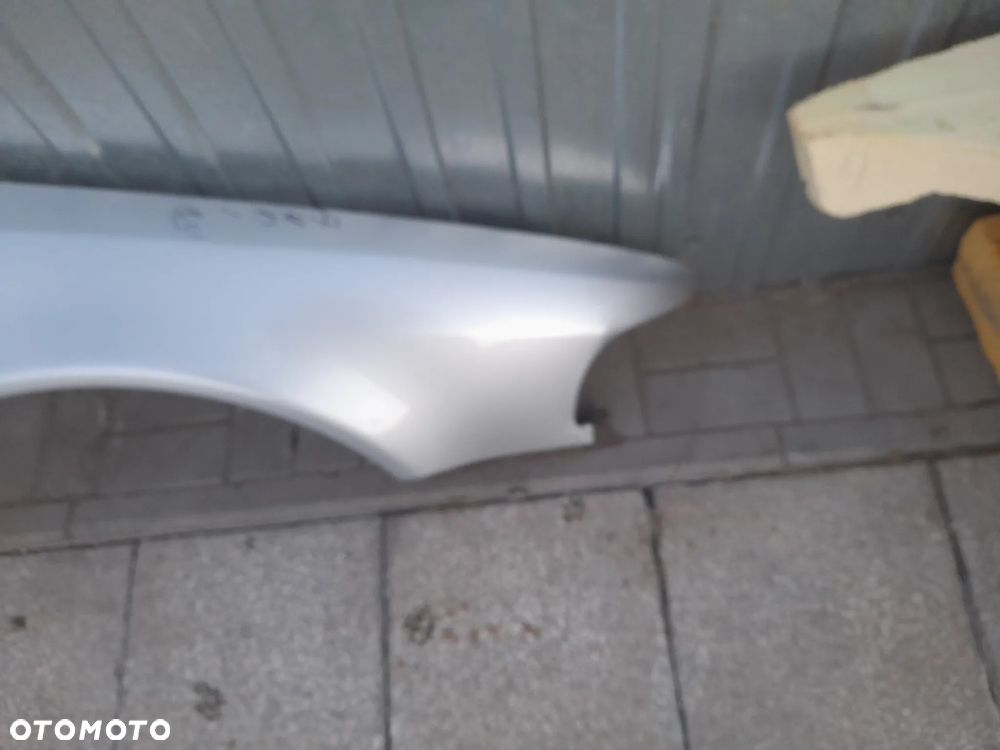 AUDI A8 D2 LIFT BŁOTNIK PRAWY PRZEDNI PRZÒD - 9