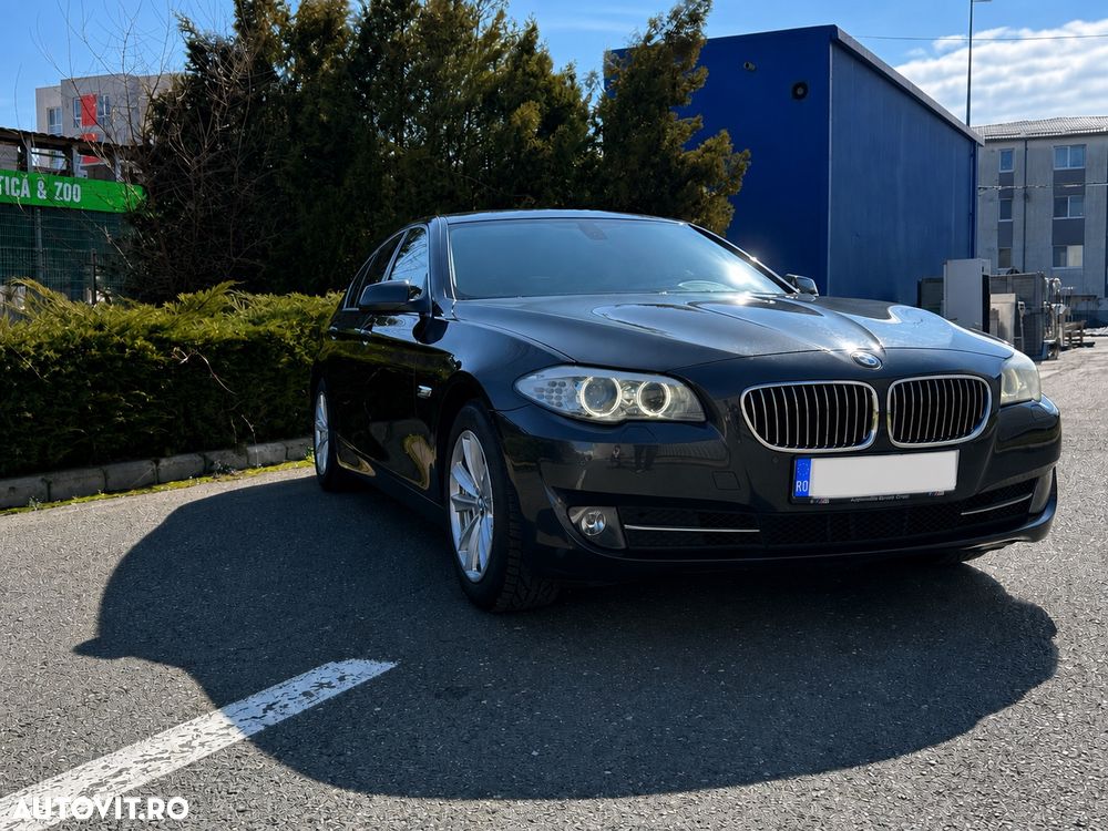 BMW Seria 5 520d Aut. - 1