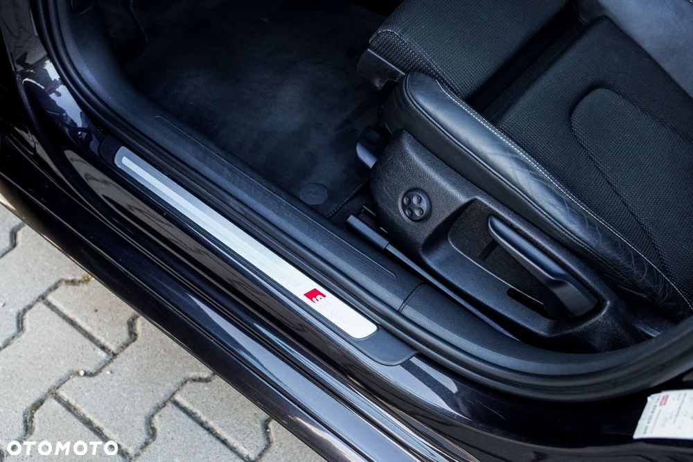 Audi A4 Avant 3.0 TDI DPF quattro tiptronic S line Sportpaket (plus) - 20