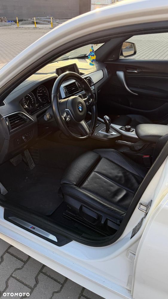 BMW Seria 1 125i GPF Advantage sport - 11