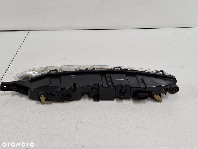 CITROEN C4 PICASSO II 2 ŚWIATŁO LAMPA DRL DO JAZDY DZIENNEJ PRAWY PRZÓD LED 9676036480 - 8