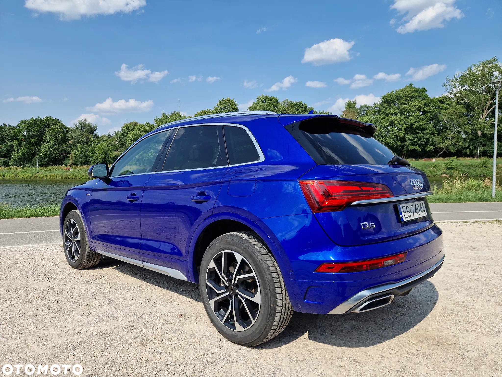 Audi Q5 55 TFSI e Quattro S tronic - 3