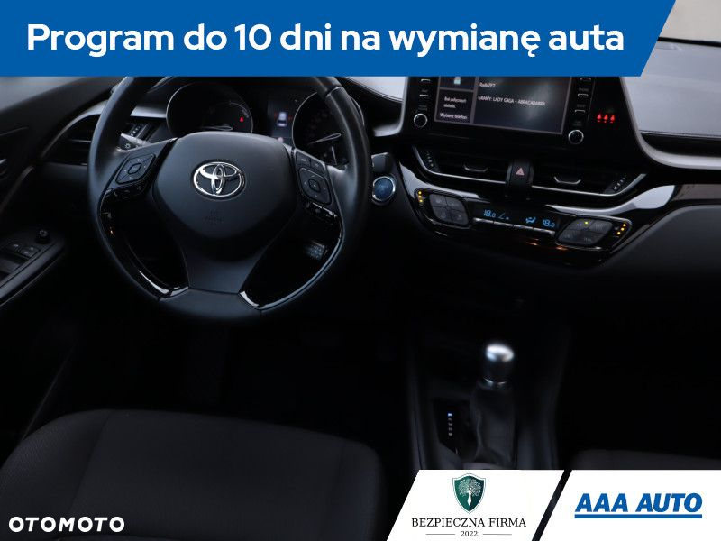 Toyota C-HR - 8