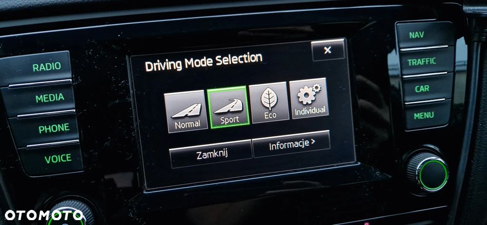 Skoda Octavia 2.0 TDI DSG RS - 15