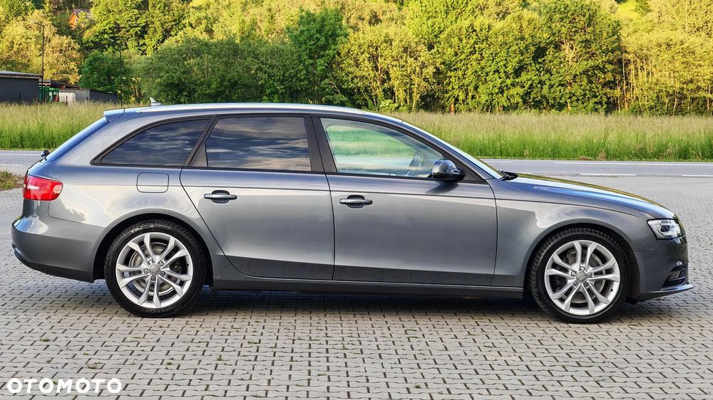 Audi A4 Avant 2.0 TDI DPF clean diesel quattro S tronic Ambiente - 6