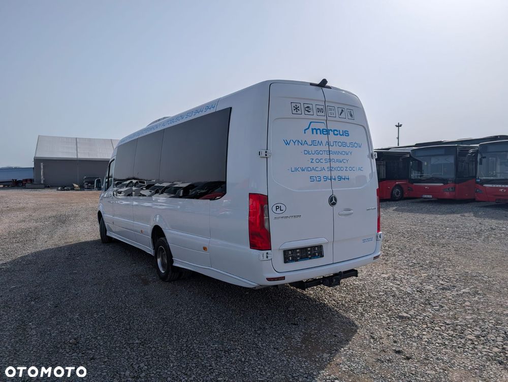 Mercedes-Benz Sprinter 517 - 7