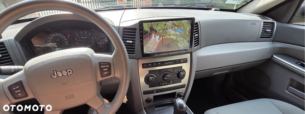 Jeep Grand Cherokee 3.7 V6 - 12