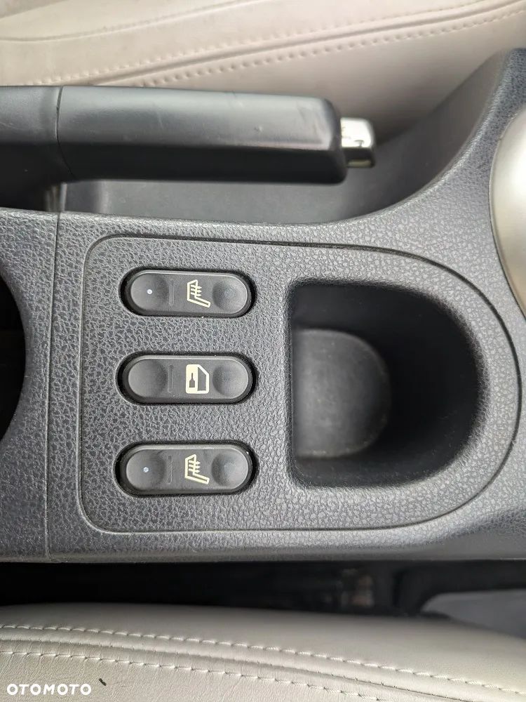 Nissan Qashqai - 23