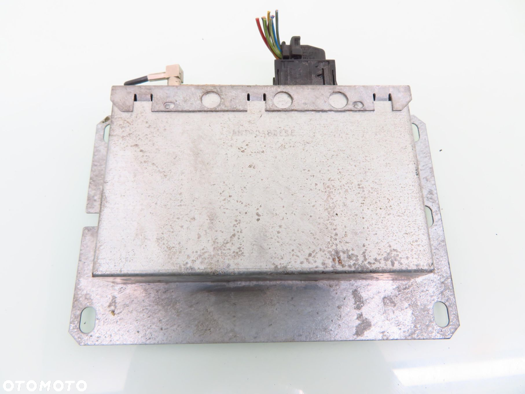 MODUŁ GPS BMW 7 E38 3240232 21631365 - 2