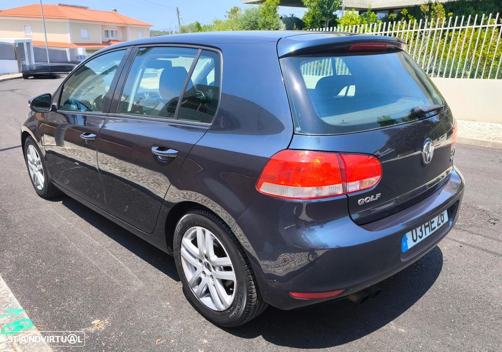 VW Golf 2.0 TDi Confortline - 31