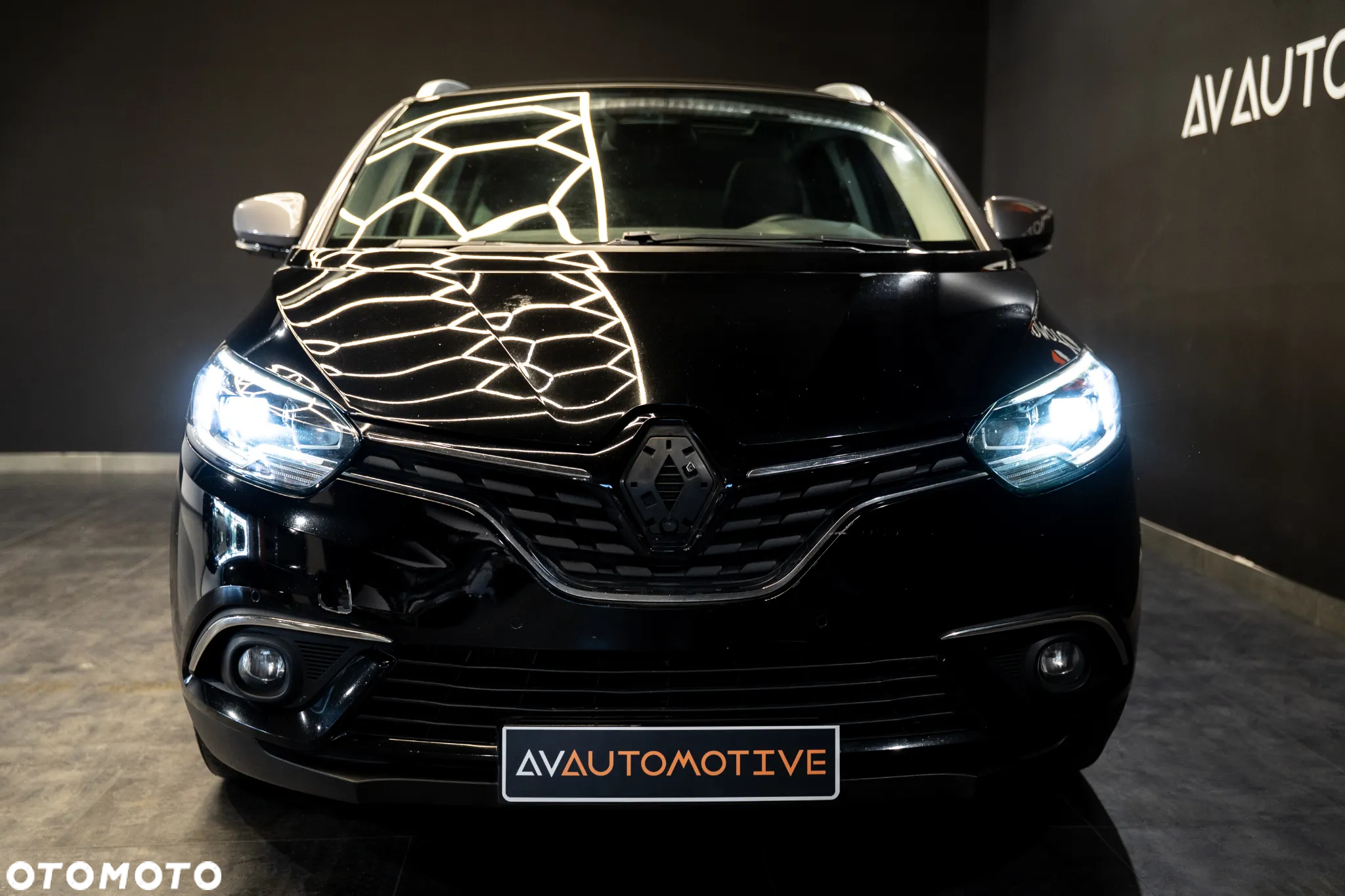 Renault Grand Scenic TCe 140 GPF BOSE EDITION - 8