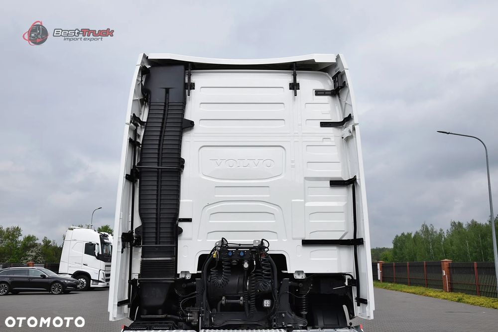 Volvo FH500 || GLOB XXL ||  I-PARK COOL || VIRTUAL COCPIT ||  LEWAREK PRZY SIEDZENIU   || ZBIORNIKI 1175 L || STAN . BDB || - 19