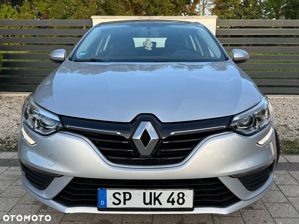 Renault Megane 1.2 Energy TCe Bose - 9