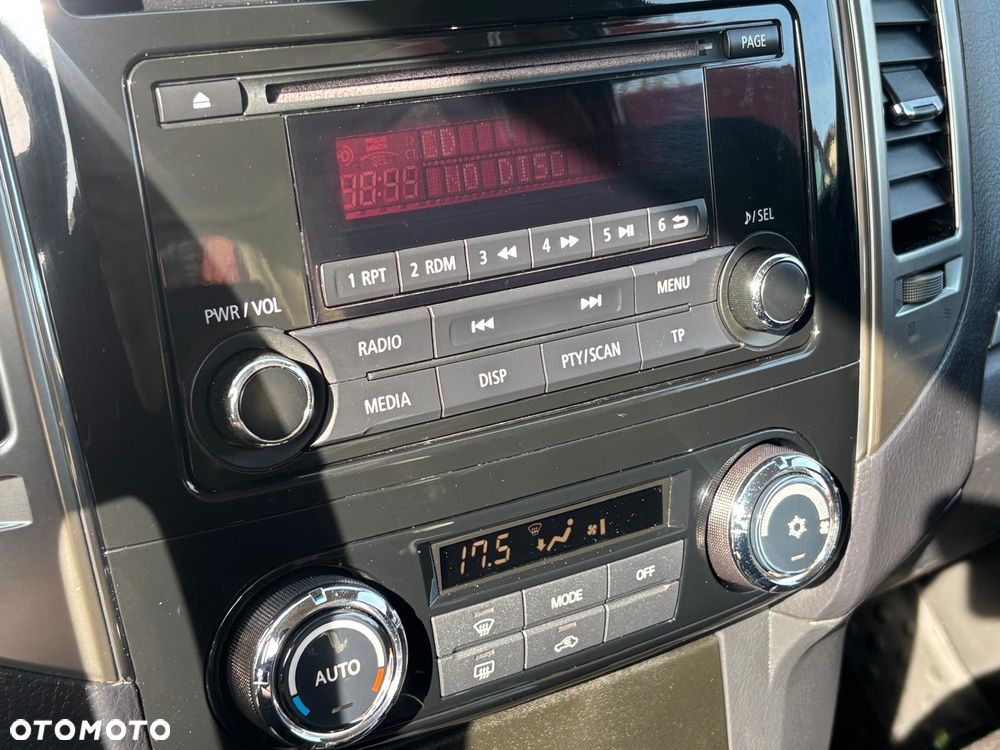 Mitsubishi Pajero 3.2 DID Intense Plus - 33